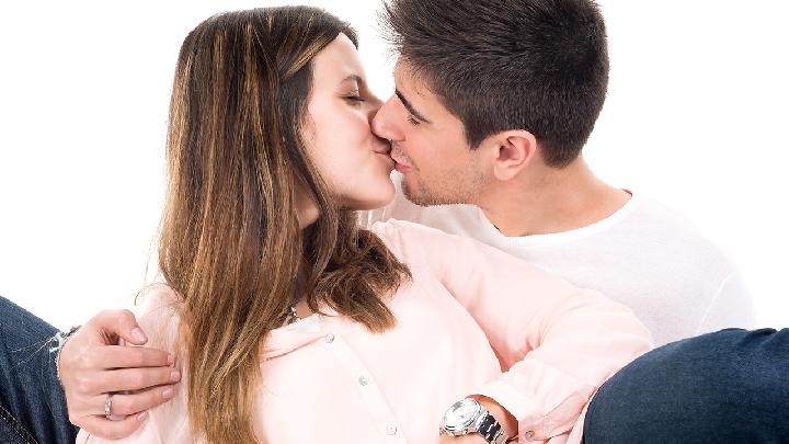 夫妻如何过性生活才能和谐(夫妻之间如何恢复和谐)